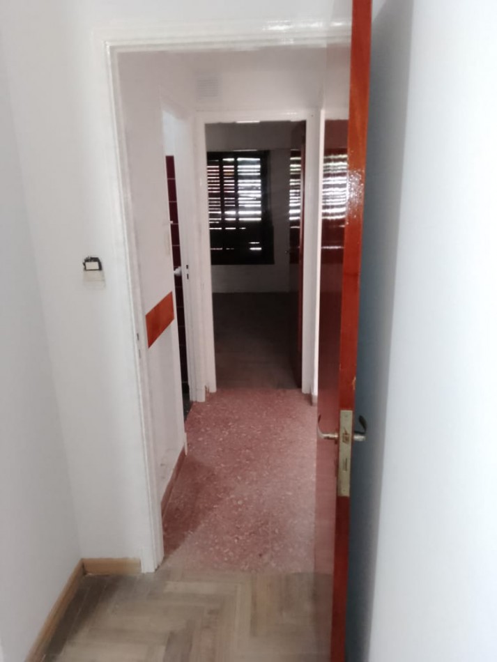 DOS CASAS DE 3 AMB. CADA UNA . ARRUE Y LURO