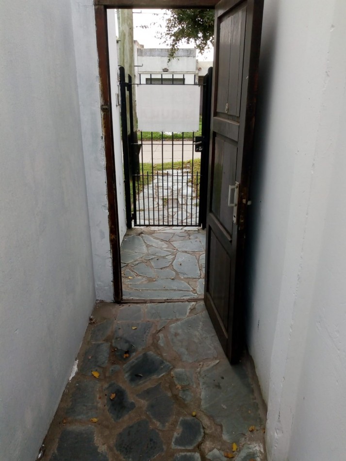 PH 2 AMBIENTES . 9 DE JULIO Y ARRUE