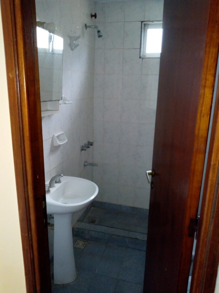 PH 2 AMBIENTES . 9 DE JULIO Y ARRUE