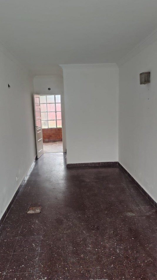 CASA 3 AMBIENTES. BOLIVAR AL 9300.