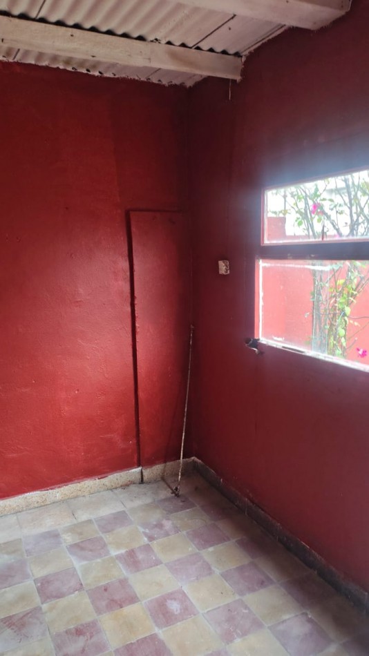 CASA 3 AMBIENTES. BOLIVAR AL 9300.