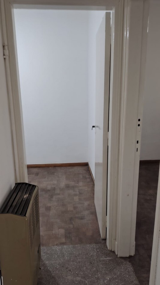 CASA 3 AMBIENTES. BOLIVAR AL 9300.
