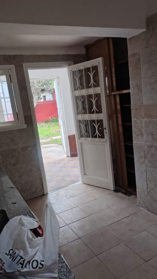 CASA 3 AMBIENTES. BOLIVAR AL 9300.