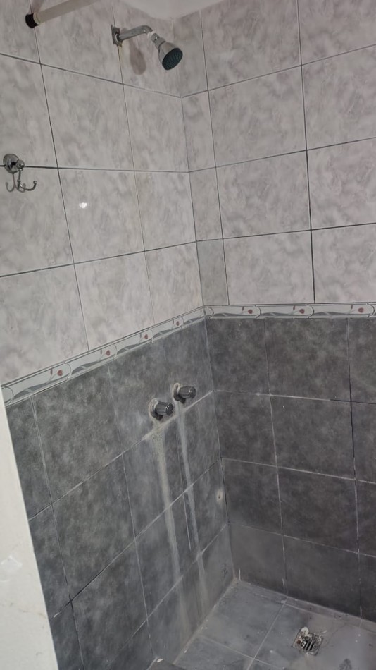 CASA 3 AMBIENTES. BOLIVAR AL 9300.