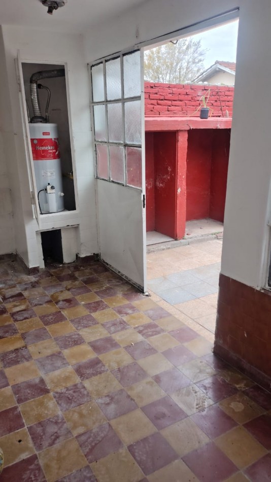 CASA 3 AMBIENTES. BOLIVAR AL 9300.