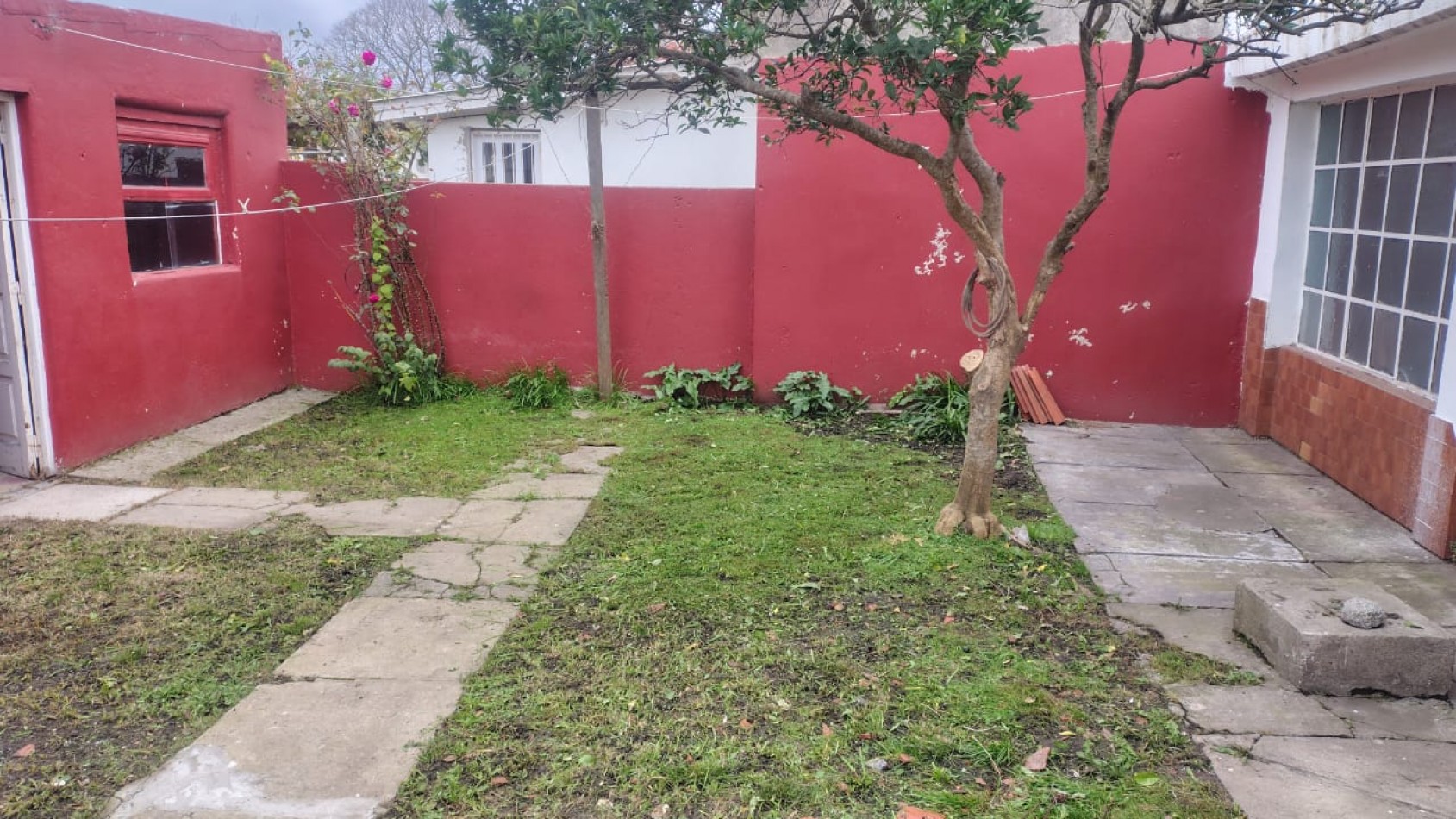 CASA 3 AMBIENTES. BOLIVAR AL 9300.