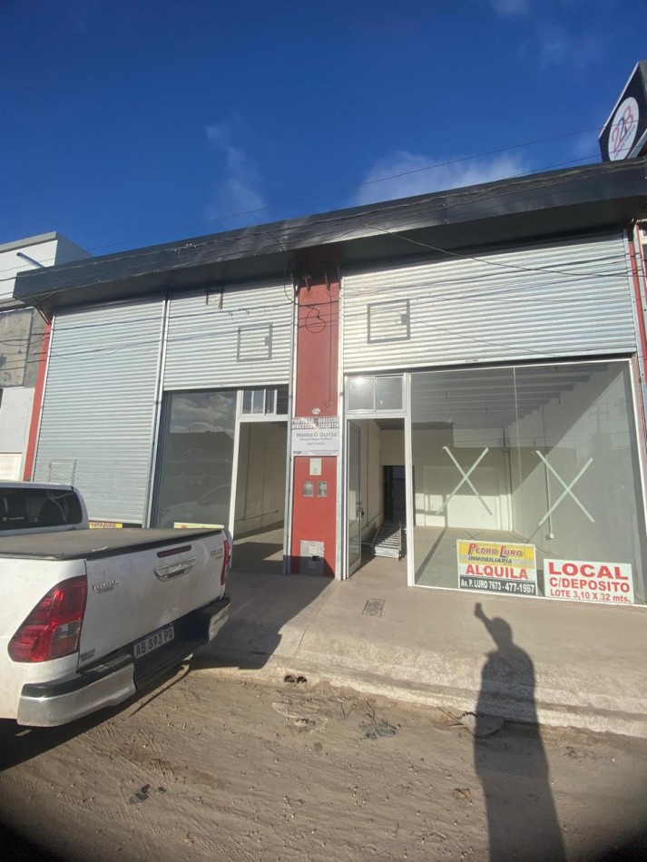 LOCALES 1 y 2 .NUEVOS DE  40 M2.CUB. TOTAL, CADA UNO. LURO Y 228.