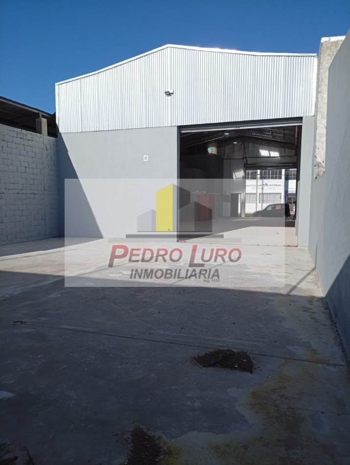 GALPON A ESTRENAR DE 250M2 CUB. + 100M2 DESCUB. SAN MARTIN AL 6700