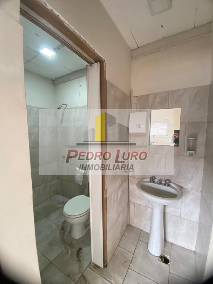 PREDIO 720M2 APROX. AV.LURO Y 216.