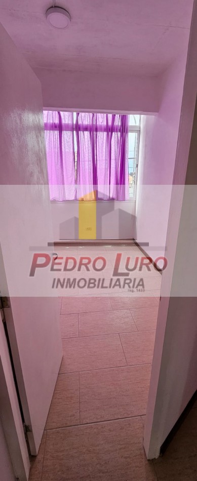CASA EN PLANTA ALTA 4 AMBIENTES. LURO AL 7200