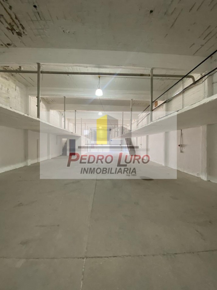 GALPON 450M2 CUB. + 130M DESCUBIERTOS. 25 DE MAYO AL 7300