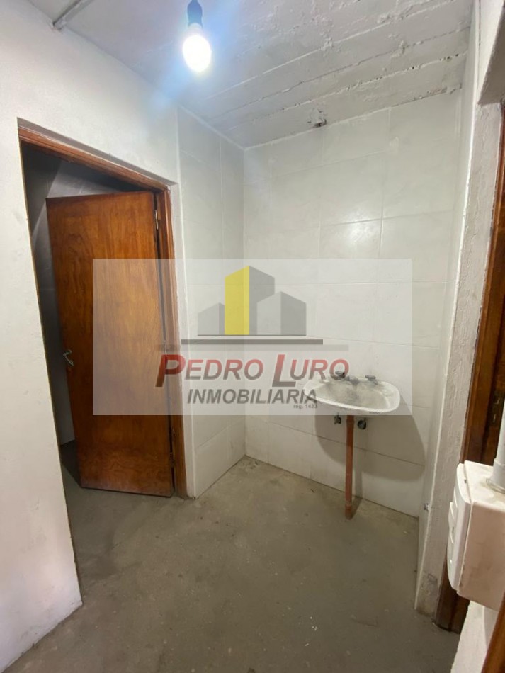 GALPON 450M2 CUB. + 130M DESCUBIERTOS. 25 DE MAYO AL 7300