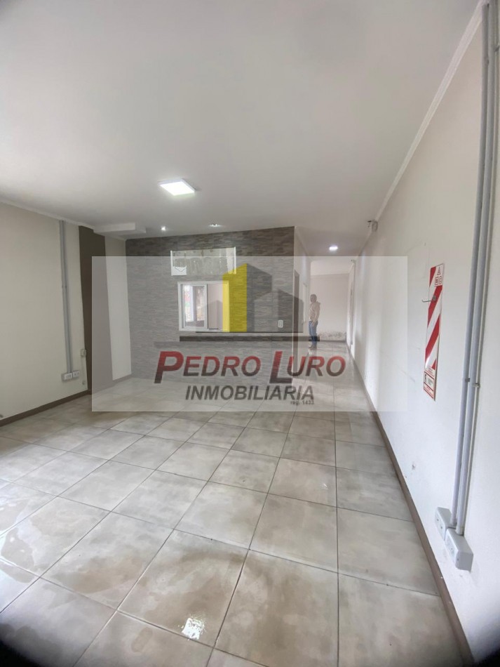 PREDIO 720M2 APROX. AV.LURO Y 216.