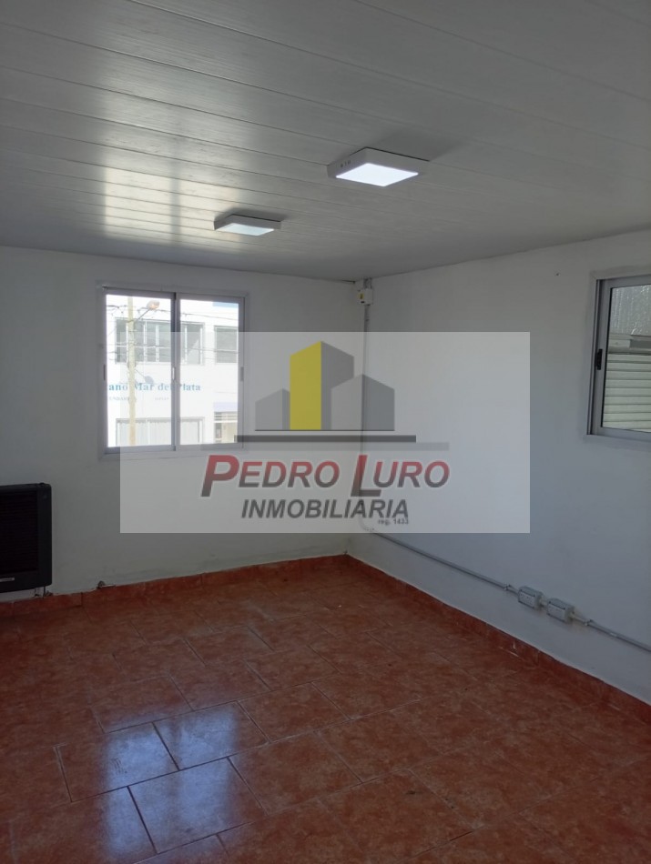 GALPON A ESTRENAR DE 250M2 CUB. + 100M2 DESCUB. SAN MARTIN AL 6700