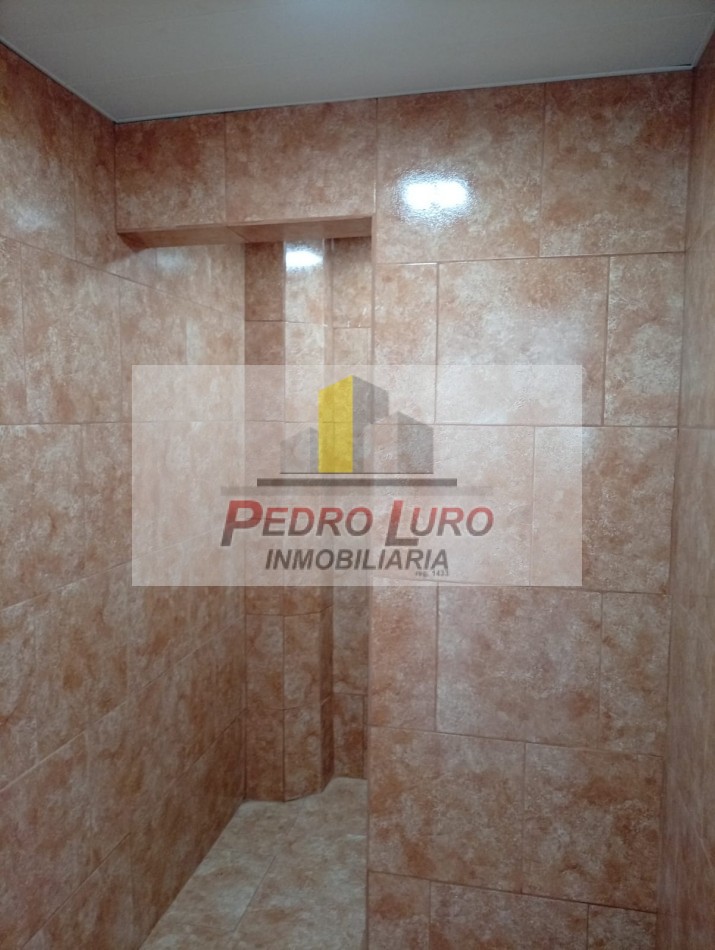 GALPON A ESTRENAR DE 250M2 CUB. + 100M2 DESCUB. SAN MARTIN AL 6700
