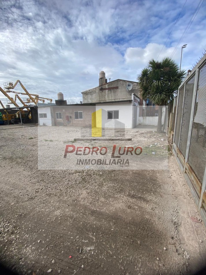 PREDIO 720M2 APROX. AV.LURO Y 216.