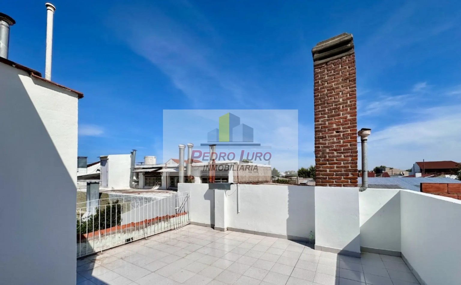 CASA 4 AMBEINTES + DEPARTAMENTO EN PLANTA ALTA. BELGRANO AL 6500
