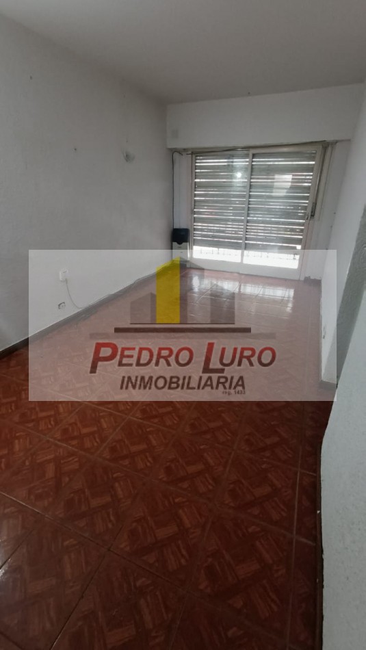 DEPARTAMENTO 2 AMBIENTES. LURO Y 180