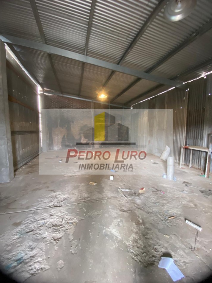 PREDIO 720M2 APROX. AV.LURO Y 216.