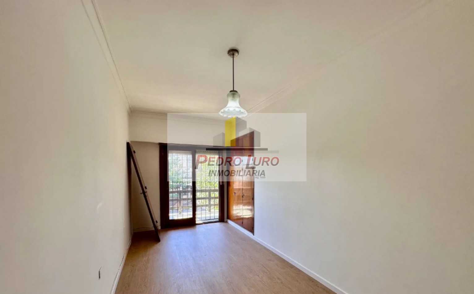 CASA 4 AMBEINTES + DEPARTAMENTO EN PLANTA ALTA. BELGRANO AL 6500