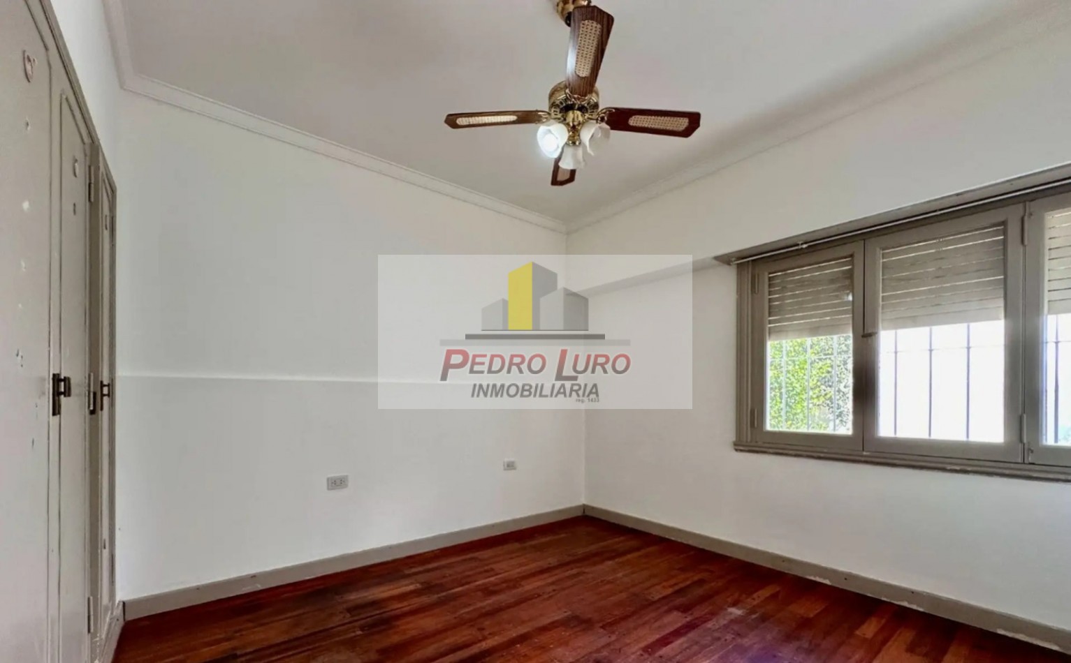 CASA 4 AMBEINTES + DEPARTAMENTO EN PLANTA ALTA. BELGRANO AL 6500