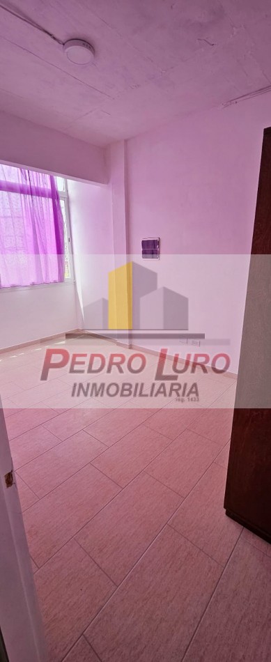CASA EN PLANTA ALTA 4 AMBIENTES. LURO AL 7200