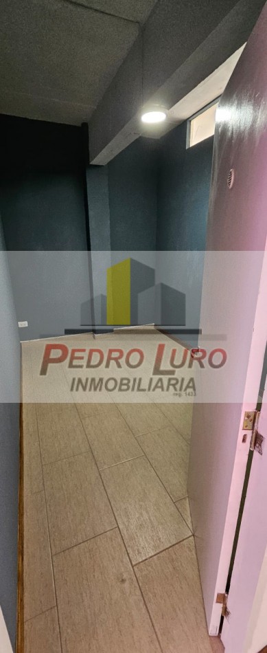 CASA EN PLANTA ALTA 4 AMBIENTES. LURO AL 7200
