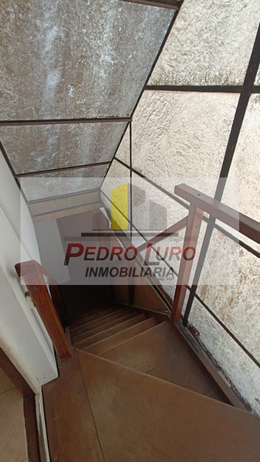 CASA EN PLANTA ALTA 3 AMB. SIRIA 2100